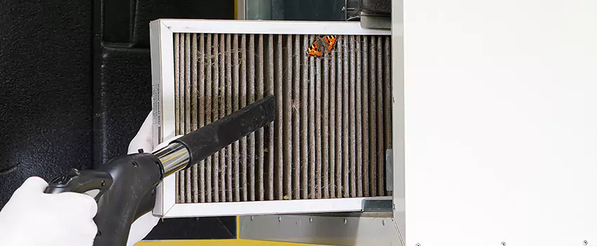 Clogged Air Duct Cleaning Process in Riverdale, GA